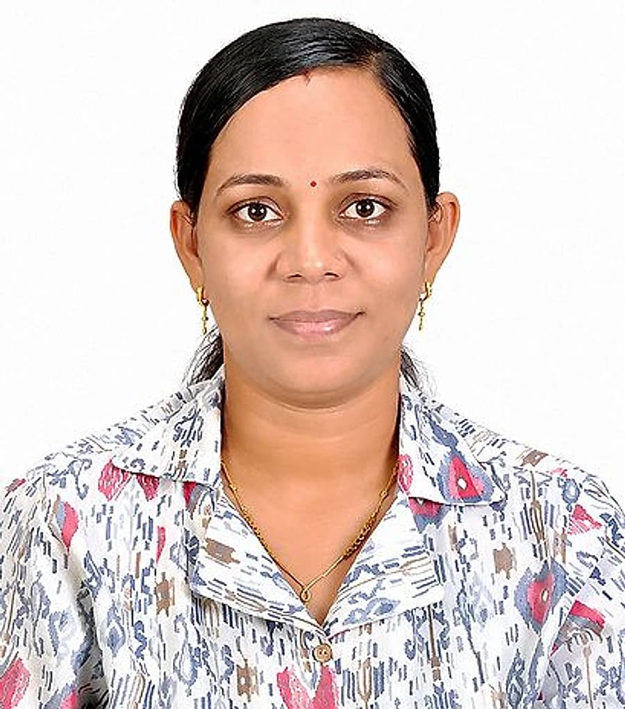 Mrs. Pushpa Ajay Waghamare